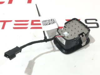 прочая запчасть, ориг. номер 1047365-00-C, Tesla Model X  [рестайлинг] 2021-2026