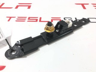 прочая запчасть, ориг. номер 1036735-00-C, Tesla Model X  [рестайлинг] 2021-2026