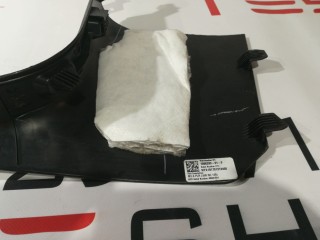 Накладка стойки А, ориг. номер 1086293-91-F, Tesla Model 3 2017-2021