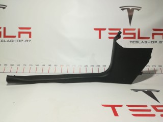 Накладка стойки А, ориг. номер 1086290-91-F, Tesla Model 3 2017-2021