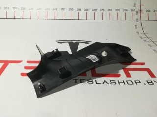 Накладка стойки С, ориг. номер 1086312-00-E, Tesla Model 3 2017-2021