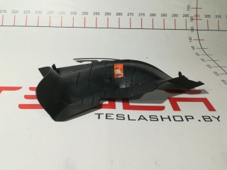 Накладка стойки С, ориг. номер 1086309-00-E, Tesla Model 3 2017-2021