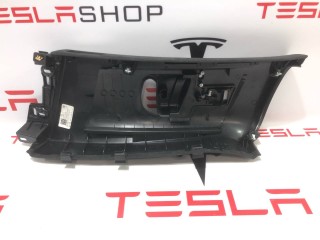 Накладка стойки B, внутренняя, ориг. номер 1035954-16-I, Tesla Model X 2015-2021