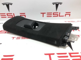 Накладка стойки B, внутренняя, ориг. номер 1035951-16-I, Tesla Model X 2015-2021