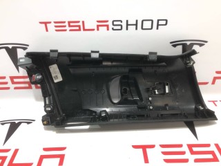 Накладка стойки B, внутренняя, ориг. номер 1035951-16-I, Tesla Model X 2015-2021