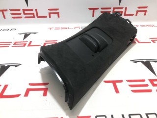 Накладка стойки B, внутренняя, ориг. номер 1035951-16-I, Tesla Model X 2015-2021