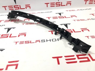 Кронштейн накладки, стойки C, ориг. номер 1079765-00-C, 1079765-00-B, Tesla Model X 2015-2021