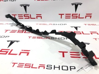 прочая запчасть, ориг. номер 1056091-00-B, 1079764-00-C, 1051826-00-B, Tesla Model X 2015-2021