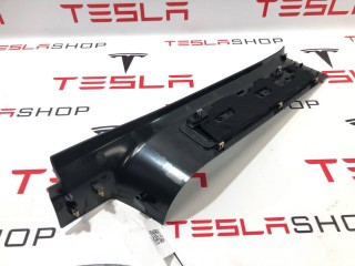 Накладка дверного порога, ориг. номер 1105148-00-B, Tesla Model X 2015-2021