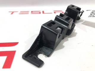 прочая запчасть, ориг. номер 1108817-00-A, Tesla Model X 2015-2021