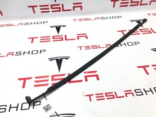 Уплотнитель подъемной задней двери, ориг. номер 1069010-00-C, 1069010-00-B, Tesla Model X 2015-2021
