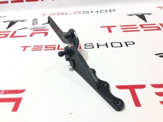 прочая запчасть, ориг. номер 1037933-00-L, Tesla Model X  [рестайлинг] 2021-2026