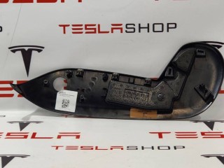 прочая запчасть, ориг. номер 1083458-00-A, 1067689-00-D, Tesla Model X 2015-2021