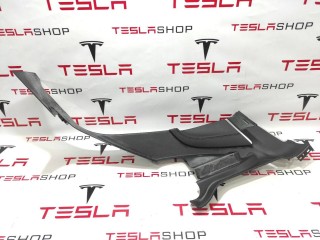Накладка стойки С, ориг. номер 1008718-00-A, Tesla Model S 2012-2016