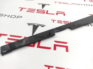 Панель наружная декоративная крыши, ориг. номер 1053619-SO-B, Tesla Model S 2012-2016