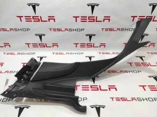 Накладка стойки С, ориг. номер 1002536-08-B, Tesla Model S 2012-2016
