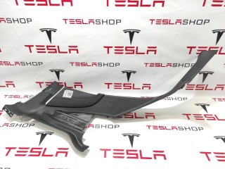 Накладка стойки С, ориг. номер 1002536-00-A, Tesla Model S 2012-2016
