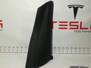 Подушка сиденья 2-го ряда (боковая), ориг. номер 1096031-01-F, Tesla Model 3 2017-2021