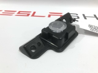 Фонарь подсветки салона, ориг. номер 1614323-04-B, 1618414-00-A, Tesla Model S 2-й рест 2021-2026