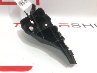Направляющая крыла (ракушка), ориг. номер 1588935-00-A, Tesla Model S 2-й рест 2021-2026