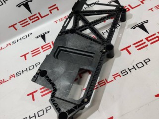 Детали высоковольтной батареи, ориг. номер 1616207-00-C, Tesla Model S 2-й рест 2021-2026