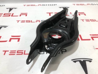 прочая запчасть, ориг. номер 1044451-00-F, Tesla Model 3 2017-2021