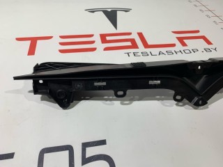 прочая запчасть, ориг. номер 1062472-00-F, Tesla Model S 2012-2016