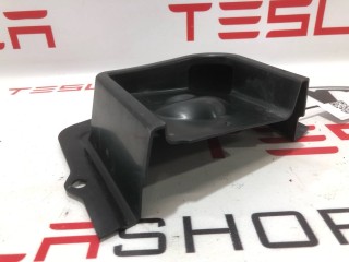Накладка стакана амортизатора, ориг. номер 1494084-00-A, Tesla Model Y 2020-2026