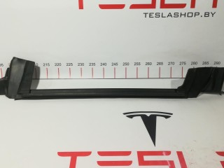Уплотнитель стекла внутренний двери, ориг. номер 1090504-00-E, Tesla Model 3 2017-2021