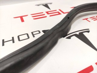 Уплотнитель проема дверного, ориг. номер 1090499-00-K, Tesla Model 3 2017-2021