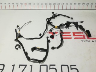 Электропроводка компрессора кондиционера, ориг. номер 1068767-00-E, Tesla Model 3 2017-2021