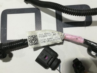Электропроводка компрессора кондиционера, ориг. номер 1068767-00-E, Tesla Model 3 2017-2021