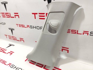 Накладка стойки B, внутренняя, ориг. номер 1494607-00-C, Tesla Model Y 2020-2026