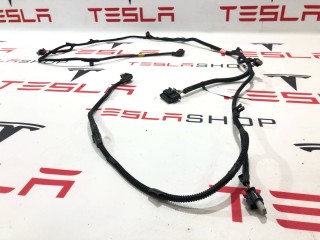 Электропроводка бампера, ориг. номер 1067959-00-E, Tesla Model 3 2021-2024