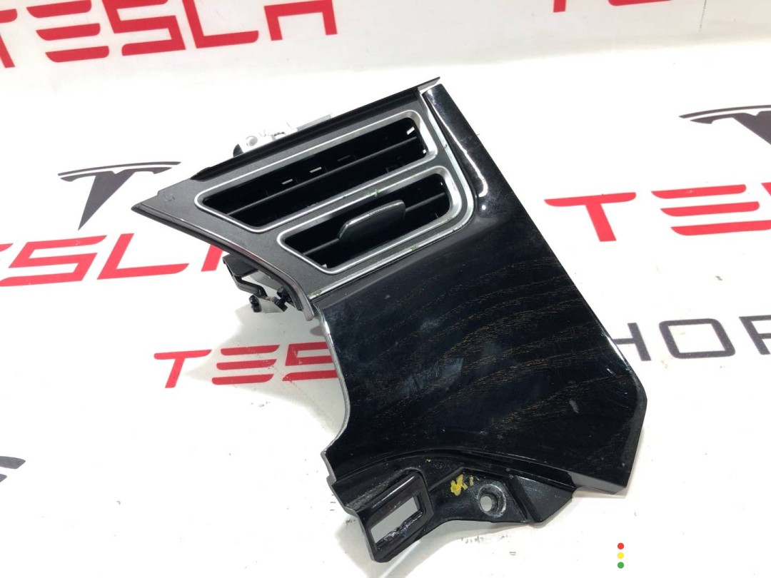 Воздуховод центральной панели (водительский) Tesla Model S 2012-2016, 6007629-00-C, фото 2