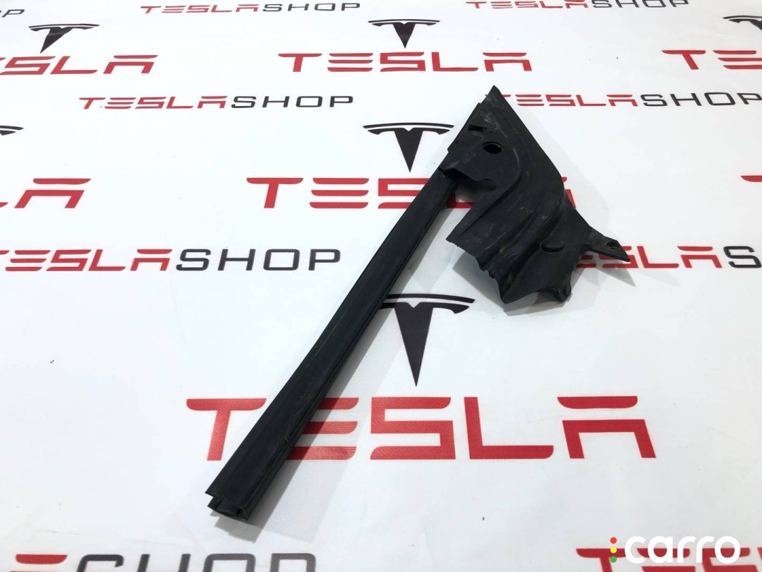 109050100G Уплотнитель форточки двери Tesla Model 3 2022г. - фото №2