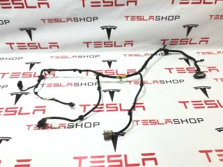 Электропроводка заднего подрамника, ориг. номер 2067968-01-C, Tesla Model 3 2021-2024