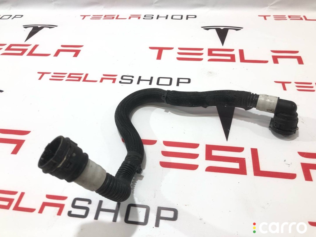 Патрубок системы охлаждения заднего мотора Tesla Model 3 2021-2024, 1077594-00-C, фото 2