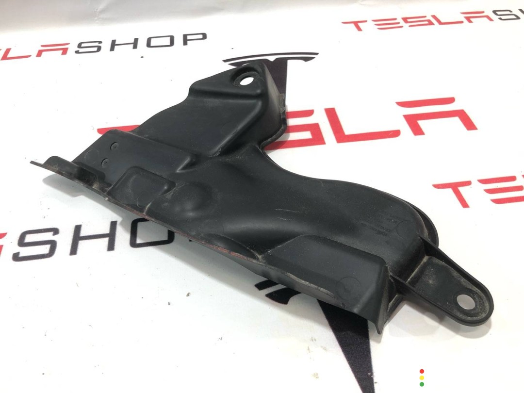 Накладка опоры (стакана) амортизатора Tesla Model 3 2021-2024, 1081695-00-A, фото 1