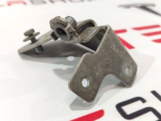 Кронштейн крепления клаксона, ориг. номер 6008604-00-B, Tesla Model S