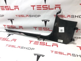 Накладка стойки А, ориг. номер 1086293-00-J, Tesla Model 3 2021-2024