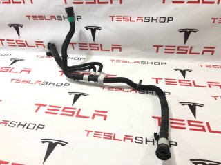 прочая запчасть, ориг. номер 1521493-00-C, Tesla Model 3 2017-2021