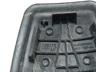 Заглушка карты задней двери, ориг. номер 1105171-00-D, Tesla Model 3 2021-2024