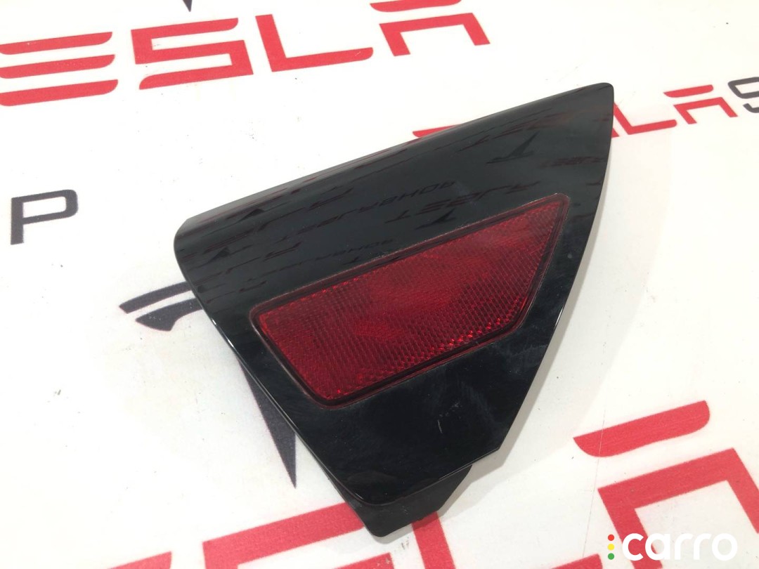 Отражатель фонаря на заднем крыле Tesla Model 3 2021-2024, 1518783-00-A, фото 2
