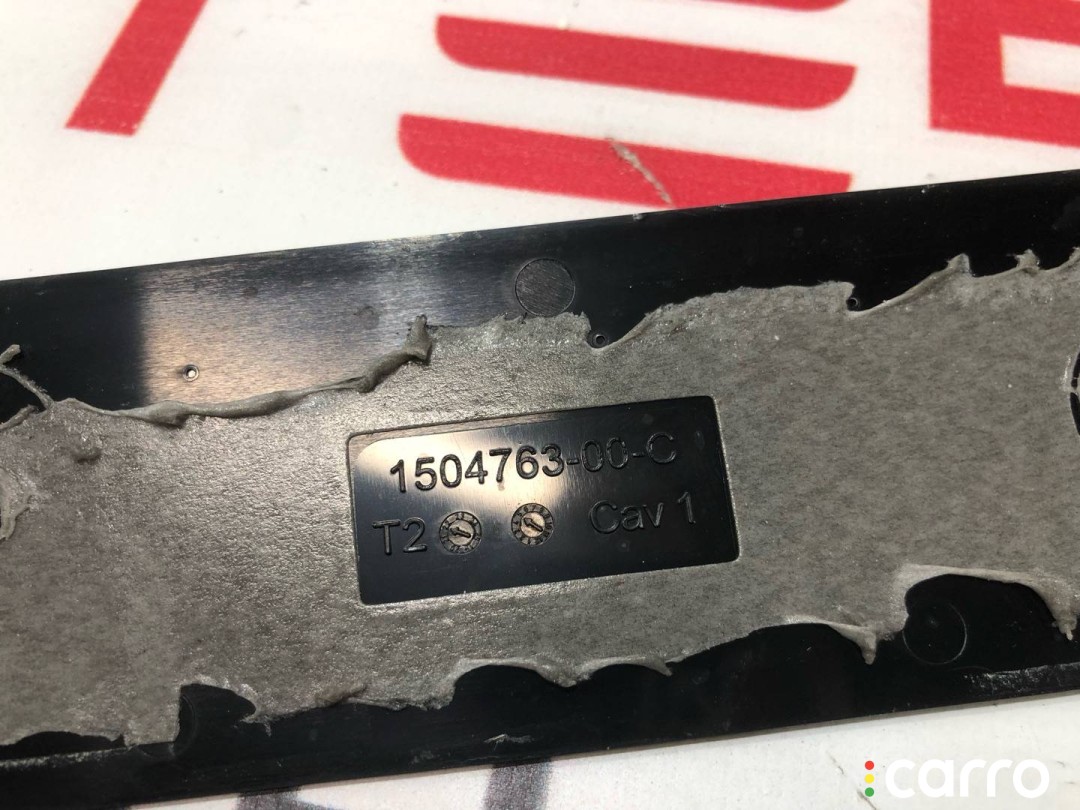 Накладка декоративная порога Tesla Model 3 2021-2024, 1504763-00-B, фото 3