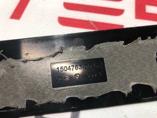 Накладка декоративная порога, ориг. номер 1504763-00-B, 1090844-00-C, Tesla Model 3 2021-2024