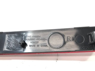 Отражатель заднего бампера, ориг. номер 1495818-00-C, 1626227, Tesla Model Y 2020-2026