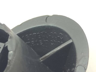 Крышка фонаря багажника, ориг. номер 1607940-00-C, Tesla Model Y 2020-2026
