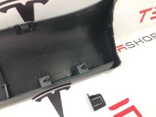 Накладка порога рокерной панели, ориг. номер 1497740-00-C, 1493631-90-B, Tesla Model Y 2020-2026