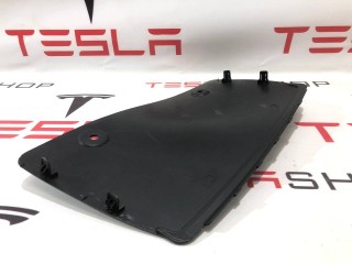 Крышка диффузора заднего бампера, ориг. номер 1058357-00-D, Tesla Model X 2015-2021